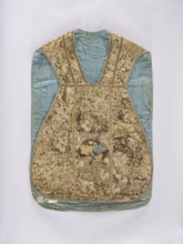 Chasuble, liturgical vestment, flowers and plant ornaments, church paraments, columns highlighted