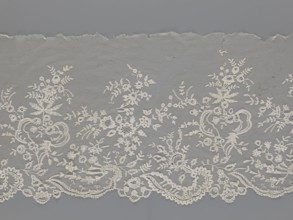 Lace fragment - shuttlecock., Purchase provenance. Fashion; clothing accessory. Needle lace and