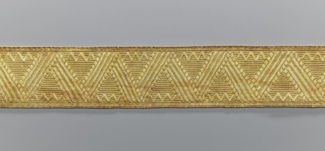 Gallon, origin unknown, galloons haberdashery, geometric ornaments, smaller snake pattern at the