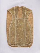 Chasuble, liturgical vestment, 18th century, France. Division into columns with sewn-on silver