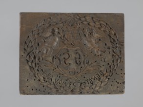 Double-sided gingerbread mold. Obverse: coat of arms with initials GG, top inscription Memento
