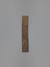 Double-sided gingerbread form. Obverse: four representations — two richly decorated oriental pipes