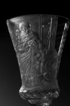 Chalice, Naliboki glassworks 1722–1862. Engraved glass chalice, 1736–1744. Round slightly raised