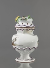 Pot-pourri vase with lid by Johann Georg Buchwald Cologne; 1769–1771. Pot-pourri vase with