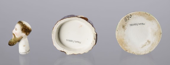 Inkwell - figurine of a monk, Prószków Slaski faience factory; 1763–1853. Three-part inkwell in the