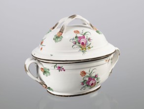 Vase with lid, Prószków Slaski faience factory 1763–1853; egg-shaped soup tureen with lid in the