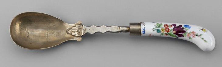 Spoon, Korzec Porcelain and Faience Manufactory; 1790–1832. Possibly a forgery; Korzec forgery.