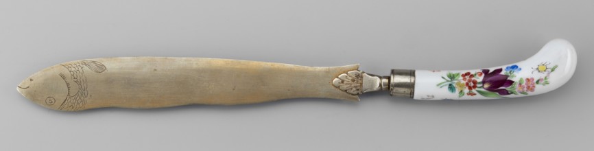 Knife, ca. 1830. Porcelain and faience manufactory work Korzec, 1790–1832; possible Korzec forgery.