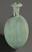 New Year's canteen, Goluchów Greater Poland Voivodeship. Flat round faience canteen with a narrow