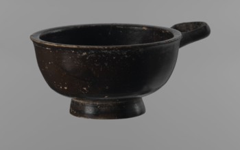 Black-finned goblet, unknown Attic workshop, black-finned pottery, Attica Greece, Greek pottery,