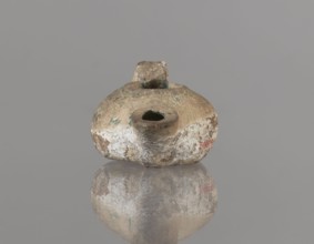 Oil lamp, Islamic art, Persian culture; oil lamp with a round container with a flattened bottom, a