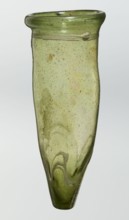 Lamp oil container, deposit provenance, Islamic art, Arabic culture, glass oil lamp, cream enamel