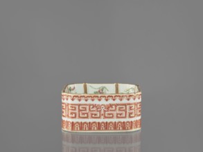 Vessel, Chinese, Qing dynasty Daoguang period, 1821–1850. Porcelain, polychrome enamel decoration;