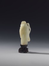 Monk with a rosary around his neck, unknown sculptor, figurine, monk subject, Chinese, Qing dynasty
