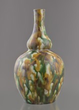 Gourd-shaped vase, maker,  from Ignacy Jan Paderewski 1860–1941; Chinese art, Chinese; Qing dynasty