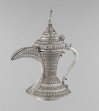 Teapot, Persian, Qajar dynasty 1785–1925, 19th–20th century. Iran. Brass vessel with geometric