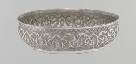 Bowl, purchased; Islamic art, Turkish, Ottoman dynasty 1299–1922; geometric motifs and plant