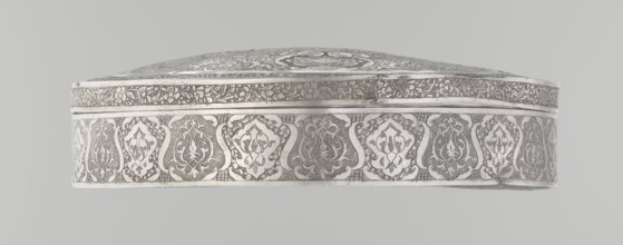 Lidded box, Persian, Qajar dynasty 1785–1925; 19th/20th century; Iran, Isfahan. Geometric and