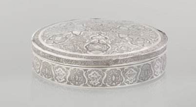 Lidded box, Islamic art, Persian, Qajar dynasty 1785–1925, geometric and floral motifs, plant
