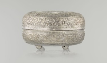 Box with lid, Islamic art, Turkish, Ottoman dynasty 1299–1922, plant motifs, geometric motifs, 19th