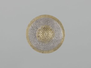 Mirror frame, scrap - purchase; Islamic art; mirror frame with plant motifs and geometric ornament