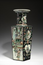 Vase from the famille noire, colored porcelain, painted decoration in medallions featuring