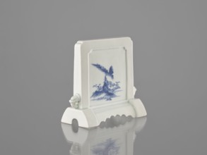 Decorative screen, ceramics; blue-and-white porcelain; Chinese, Qing dynasty 1644–1911; 19th