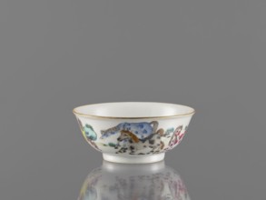 Bowl, ceramics, colored porcelain, landscape motifs, Qing style, Chinese art/culture, horses, bowl