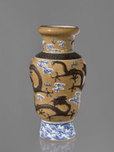 Vase, Chinese, 19th century. Steam vase; ovoid; short, slightly flared foot; pear-shaped belly;