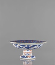 Platter, Narozno Eckersdorf, phoenixes iconography, ceramics, platters, Japanese art, Japanese