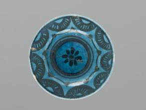 Plate, Islamic art, Persian culture, ceramics, plate/saucer, Caucasus, geometric motifs,