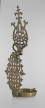 Oil lamp, gift, Islamic art, Persian, oil lamp for lighting decorated with birds, geometric motifs,
