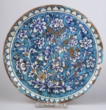 Plate;, Ceramic vessel with height 3 cm and diameter 26.5 cm. 19th century, India/Pakistan .