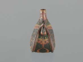 Waterskin matara, Ottoman Turkey, 2nd half of the 16th century. Kidney-shaped leather waterskin