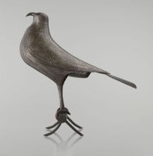 Falcon on a branch, Islamic art, Persian culture, sculpture/figurine of a bird falcon, feathers,