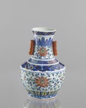 Vase with threads in the shape of bamboo twigs; colored porcelain; Chinese; Qing dynasty, Qianlong