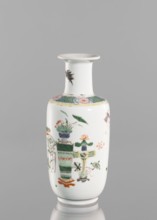 Vase, Qing dynasty 1644–1911, 19th century China; colored porcelain with baigu hundred antiquities