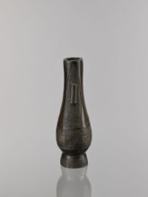 Hu-type vase, cicadas, Chinese, hu vessel, vases, Qing 1644–1911, ritual vessel, waves iconography,