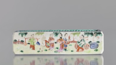 Cricket Cage, Chinese, Qing dynasty 1644–1911, colored porcelain vessel depicting animals engaged