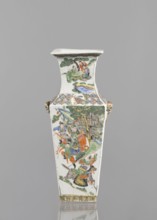 Vase, Chinese, 18th century, colored porcelain, figurative genre and battle scenes, ceramics,