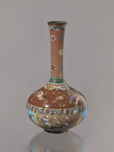 Vase, Japanese art, Japanese culture, plants, butterflies, phoenixes iconography, Meiji 1868–1912,