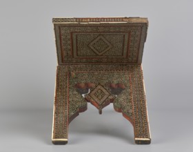 Quran lectern rahla, Islamic art, Persian art, Qajar dynasty 1785–1925, geometric ornament, stands,