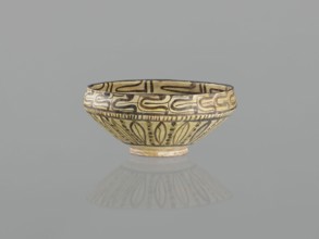Bowl, 10th century, Nishapur, Iran; Persian Islamic ceramic vessel decorated with images of birds