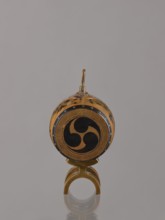 Okimono in the shape of a taiko drum, Nogawa workshop, Japanese, Meiji period ca. 1890–1900.