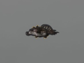 Sword hilt decoration menuki, Suiyôdô, Toshimasa maker, Japanese art, Japanese culture, Edo