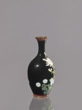 Vase, gift; repossession Krakow; chrysanthemums; Japanese art; Japanese culture; flowers