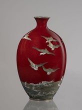 Vase by Hayakawa Komejirô fl. ca. 1880–1912. Small ovoid, bulging bottle on a very low round foot