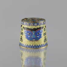 Sawdust container, Chinese, Qing dynasty 1644–1911, cloisonné enamel, decorated with fantasy
