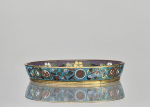 Plate., Chinese; Qing dynasty 1644–1911. Cloisonné enamel huaniao style. Decorative vessel with