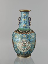 Vase, Chinese, Qing dynasty 1644–1911. Cloisonné enamel. 19th century. Vase with a neck; height 33